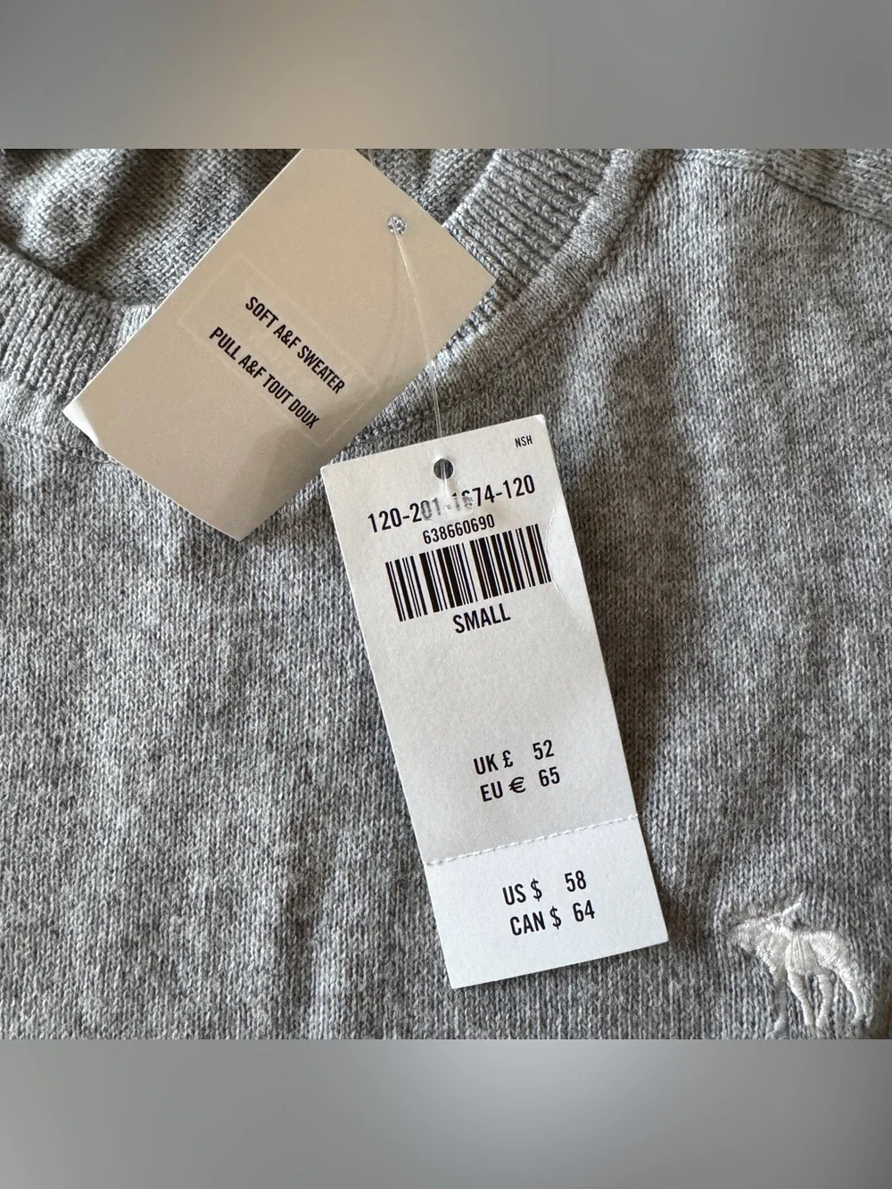 NWT Abercrombie & Fitch Soft A&F Light Grey Moose Crewneck Sweater Size Small